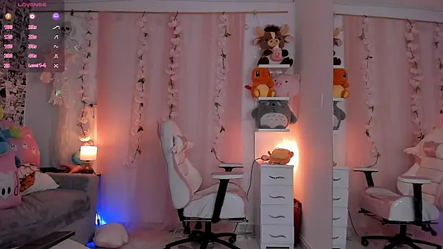 Snapshot of _dayana_miler chatting on 02.06.26 dayana miler online show from 02.06.26