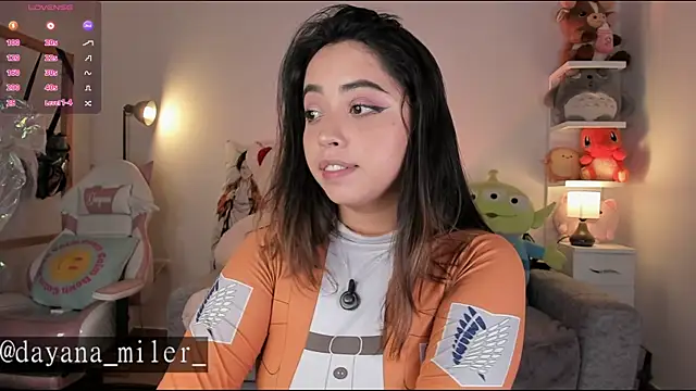 Snapshot of _dayana_miler chatting on 06.24.26 dayana miler online show from 06.24.26