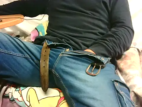 Giulio35 Pika online show from 11.20.25