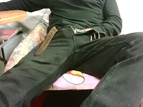 Giulio35 Pika online show from 12.02.25