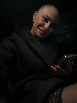 Snapshot of KimKelly13 chatting on 02.13.26 KimKelly13 online show from 02.13.26