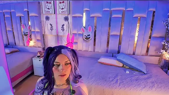 Broklinwhite  online show from 03.30.26