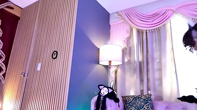 zephirahabney online show from 02.21.26