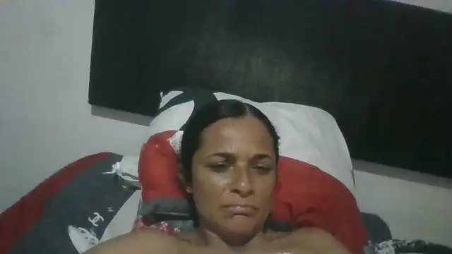 Snapshot of GiveLove1 chatting on 03.06.25 GiveLove1 online show from 03.06.25