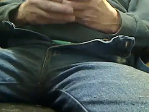 markluvskitty online show from 12.23.24