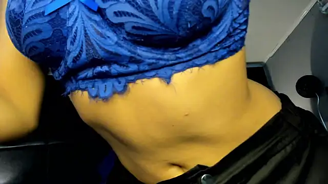 CHERRYY BOMB  online show from 03.15.25