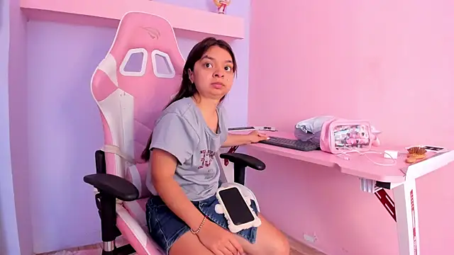 CharlotteMuller online show from 05.07.26