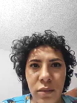 Alexa Slavehot777 online show from 02.14.25