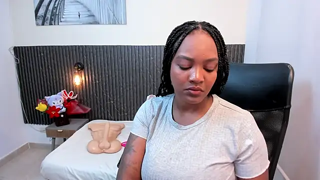 chanel brunette online show from 03.05.26