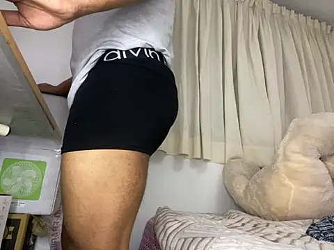 Daniel Black98 online show from 10.04.25