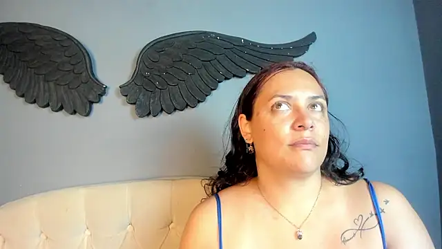 Snapshot of Biiancacox chatting on 02.12.26 Biiancacox online show from 02.12.26