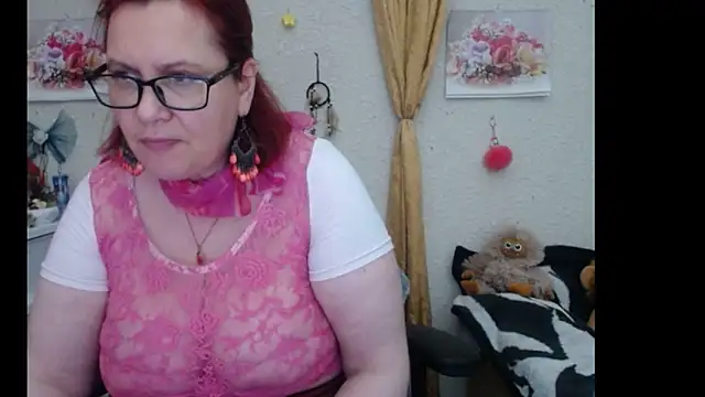 PlayfullMature online show from 10.04.25