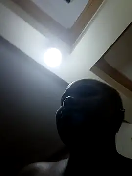 queennapal online show from 02.05.26