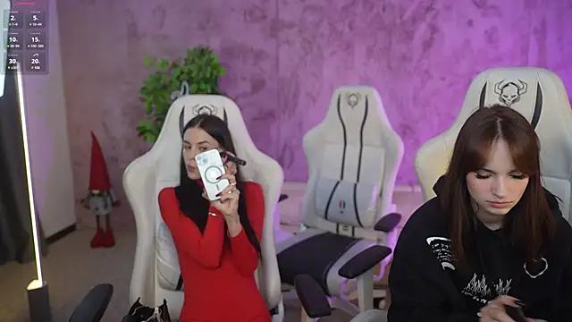 Tina Breeze online show from 01.17.25