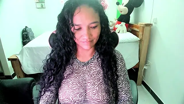 rayza mature 154 online show from 10.29.25