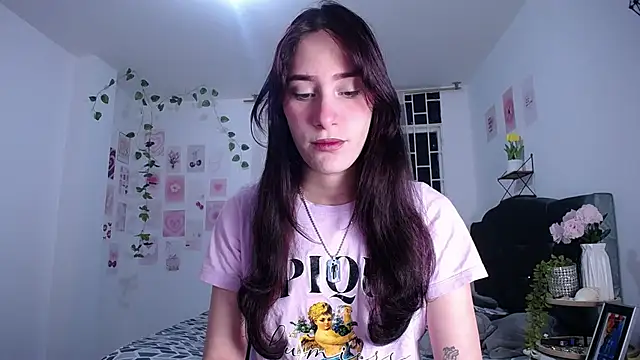 IsaBaileys  online show from 05.12.26