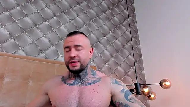 BruceDallas online show from 12.03.24