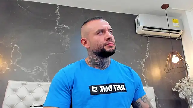 BruceDallas online show from 12.06.24