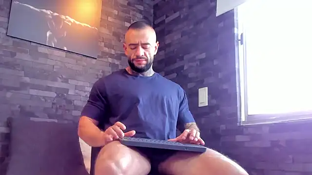 BruceDallas online show from 09.20.25