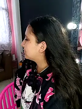 Cute Penelope online show from 01.21.25