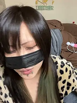 Snapshot of miyabi_room chatting on 07.06.26 miyabi room online show from 07.06.26