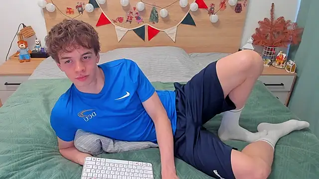 Fandi 777 online show from 12.14.25