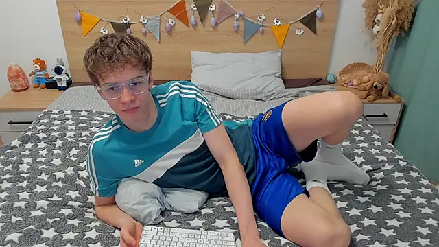 Fandi 777 online show from 03.12.26