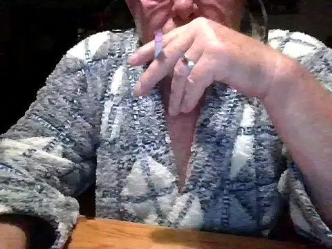 Snapshot of lovelickyou01 chatting on 11.03.25 lovelickyou01 online show from 11.03.25