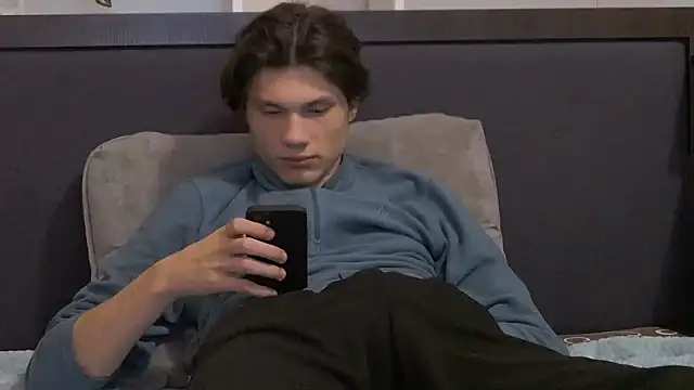 CalvinCay online show from 01.12.25