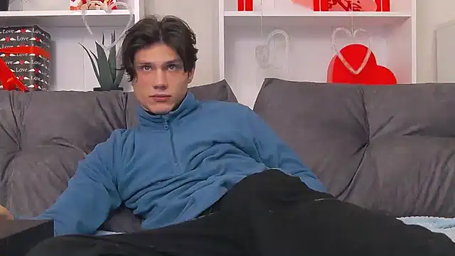 CalvinCay online show from 02.10.25