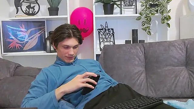 CalvinCay online show from 02.24.25