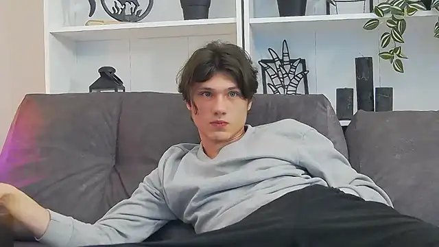 CalvinCay online show from 03.07.25