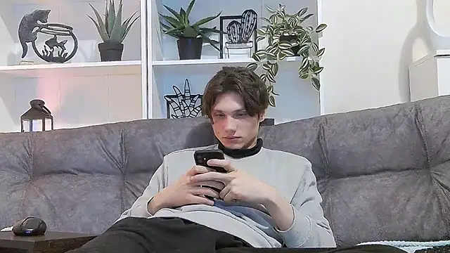 CalvinCay online show from 03.09.25