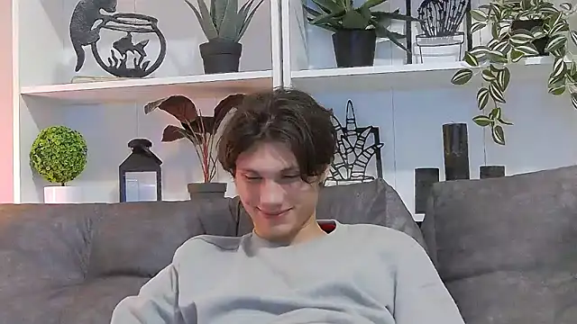 CalvinCay online show from 03.11.25