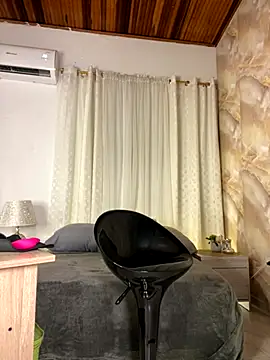 emilyrojas online show from 11.13.25