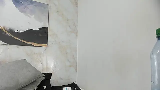 Anhii Ruiz online show from 06.18.26
