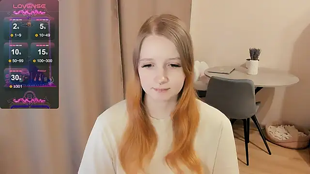 Snapshot of Alyaley chatting on 01.17.25 Alyaley online show from 01.17.25