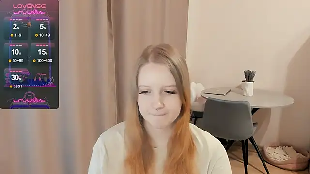 Snapshot of Alyaley chatting on 01.18.25 Alyaley online show from 01.18.25