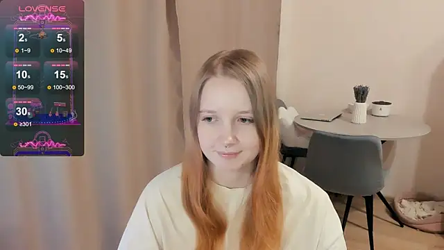 Snapshot of Alyaley chatting on 01.30.25 Alyaley online show from 01.30.25