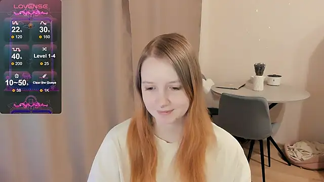 Snapshot of Alyaley chatting on 02.01.25 Alyaley online show from 02.01.25