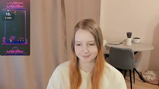 Snapshot of Alyaley chatting on 02.01.25 Alyaley online show from 02.01.25