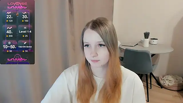 Snapshot of Alyaley chatting on 02.09.25 Alyaley online show from 02.09.25