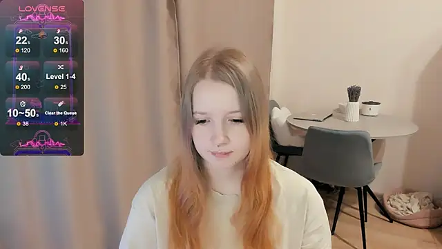 Snapshot of Alyaley chatting on 02.14.25 Alyaley online show from 02.14.25