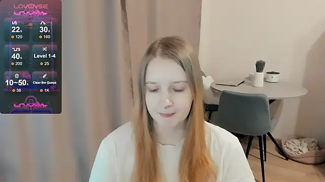 Snapshot of Alyaley chatting on 02.26.25 Alyaley online show from 02.26.25
