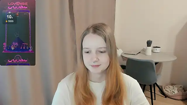 Snapshot of Alyaley chatting on 03.02.25 Alyaley online show from 03.02.25