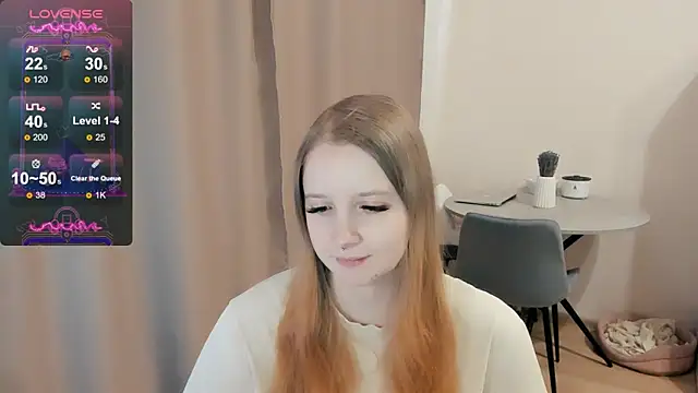 Snapshot of Alyaley chatting on 03.22.25 Alyaley online show from 03.22.25