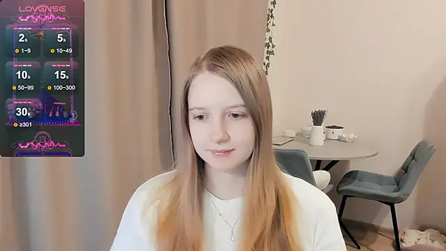 Snapshot of Alyaley chatting on 09.23.25 Alyaley online show from 09.23.25