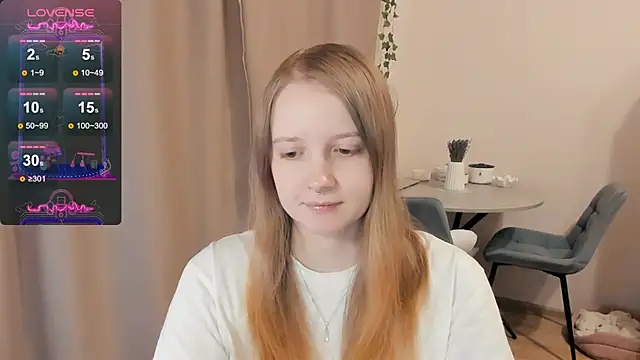 Snapshot of Alyaley chatting on 09.26.25 Alyaley online show from 09.26.25