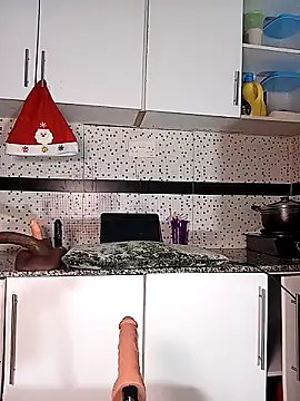 Bella045 online show from 12.23.25