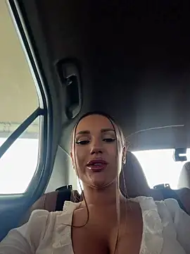 Snapshot of Syka0001 chatting on 04.01.26 Syka0001 online show from 04.01.26